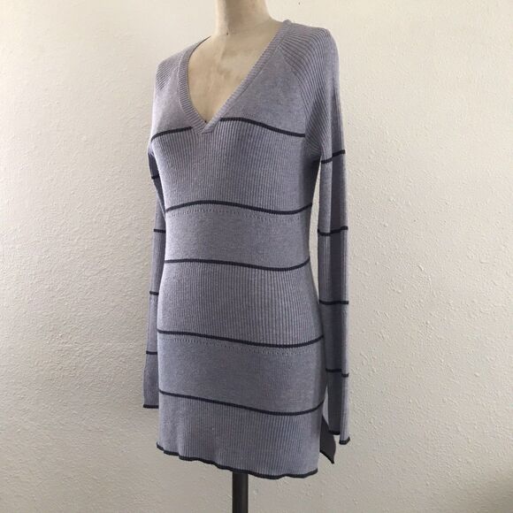 Smartwool Lilac Gray Striped V Neck Long Sleeve Stretch Knit Pullover Top - S - Picture 3 of 10